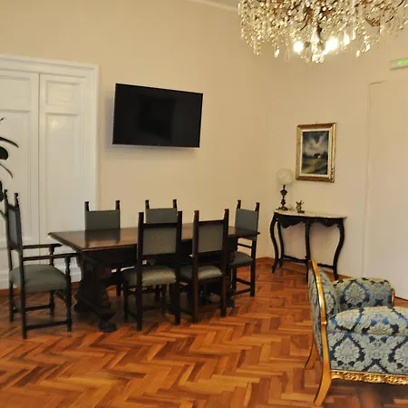 Gran Torino Apartament *